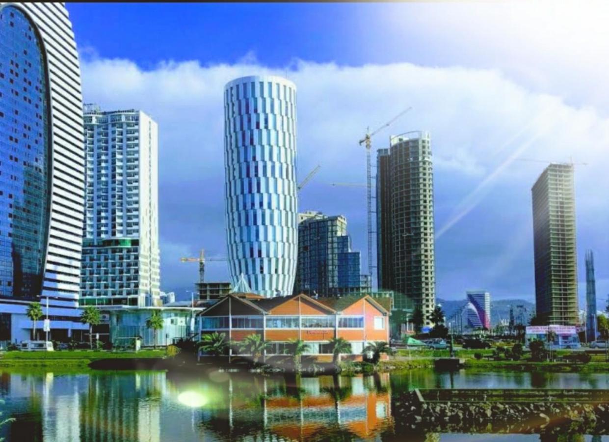 Orbi City Relax Batumi Esterno foto